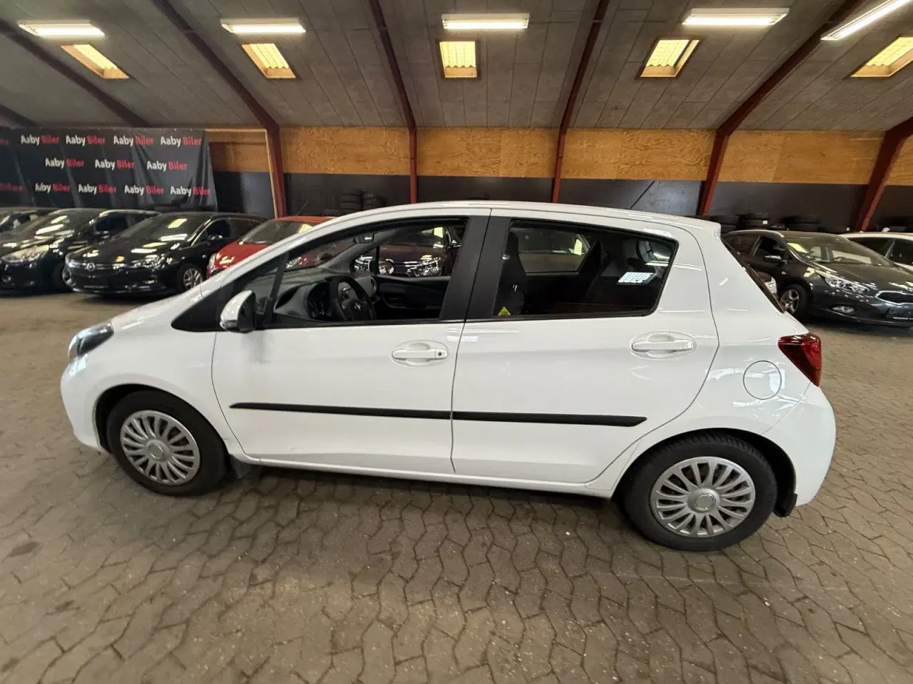 Billede 8 - Toyota Yaris 1,0 VVT-i T2 Komfort