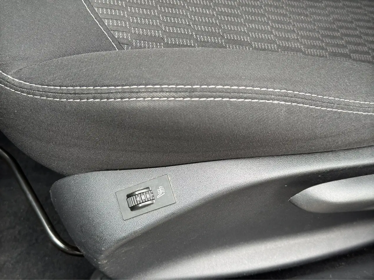 Billede 14 - Peugeot 208 1,6 BlueHDi 100 Spirit