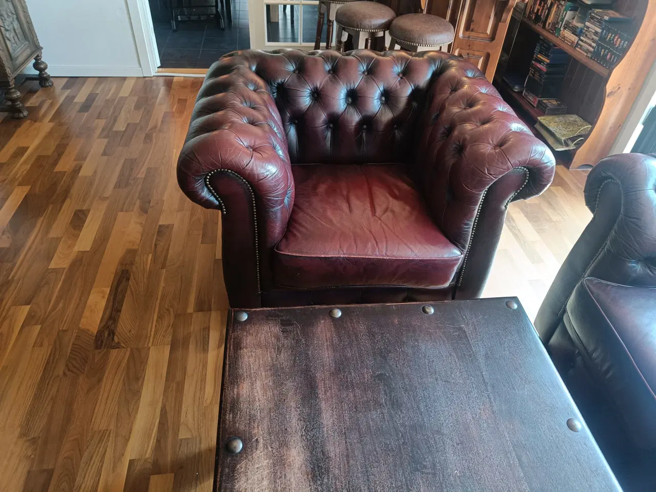 Billede 3 - Chesterfield sofagruppe, ægte okselæder