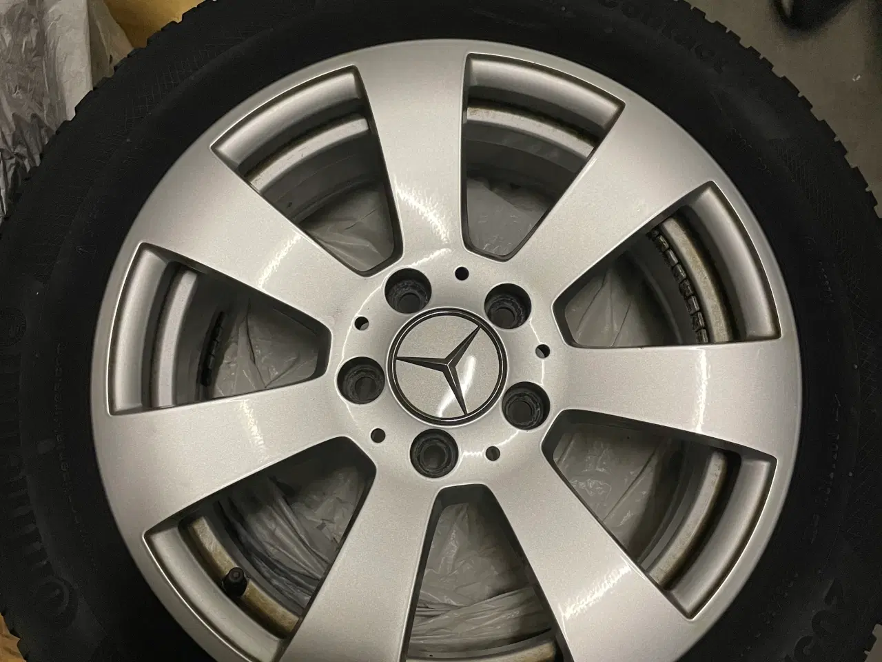 Billede 1 - NYE Mercedes-alufælge med NY Continental vinterdæk