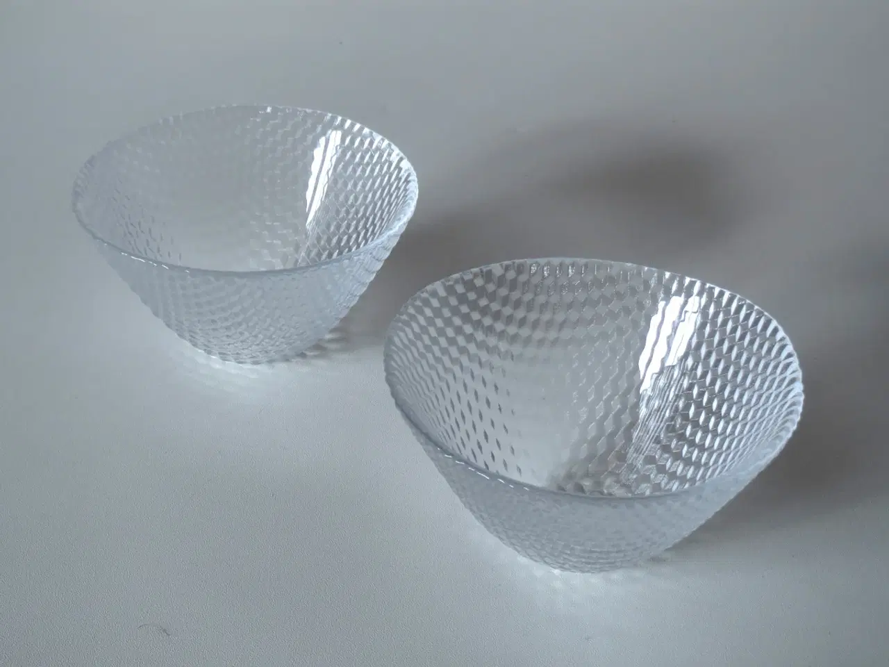 Billede 1 - Holmegaard, 2 små Trigona glasskåle