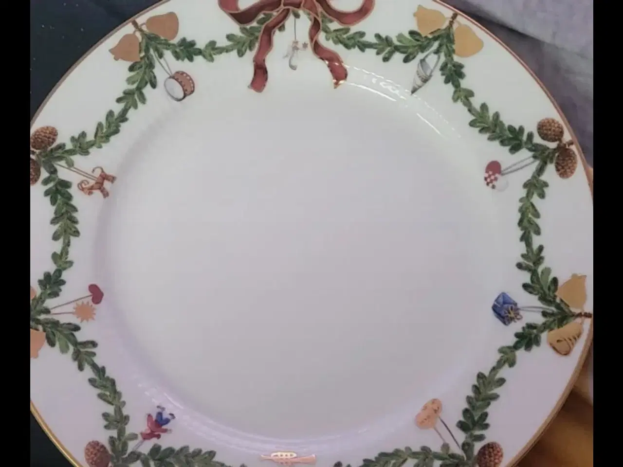 Billede 2 - Stjerne riflet jul tallerkener 