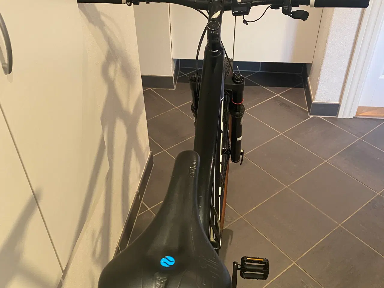 Billede 5 -  Cube REACTION GTC ONE carbon´n´white XT Di2 2x11 