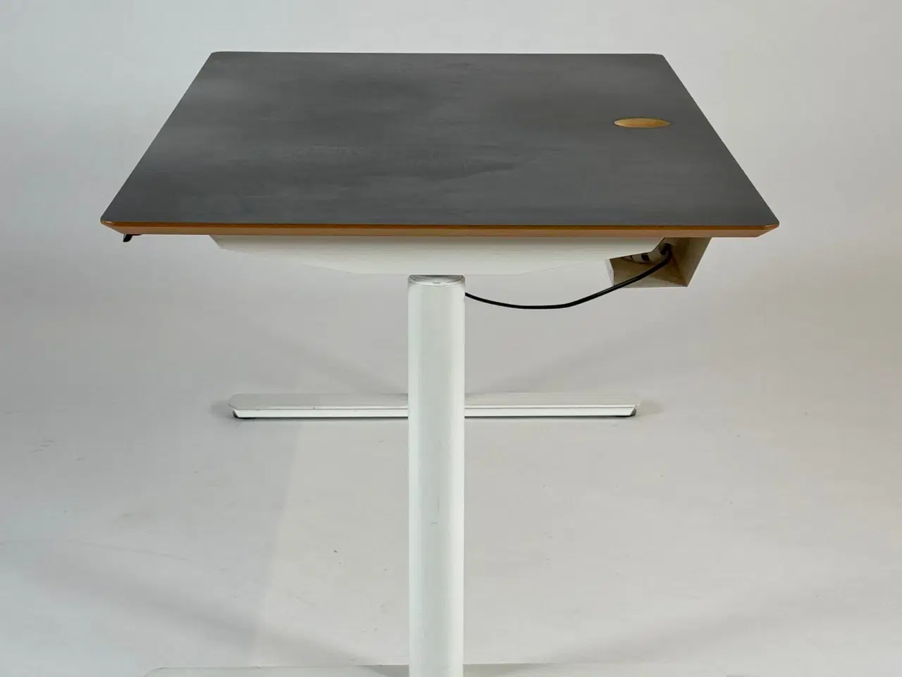 Billede 4 - Hæve/sænkebord – Grå/Hvid 140x80 cm