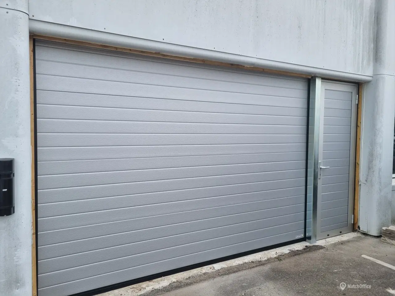 Billede 8 - Lager/værksted i stueplan med porte