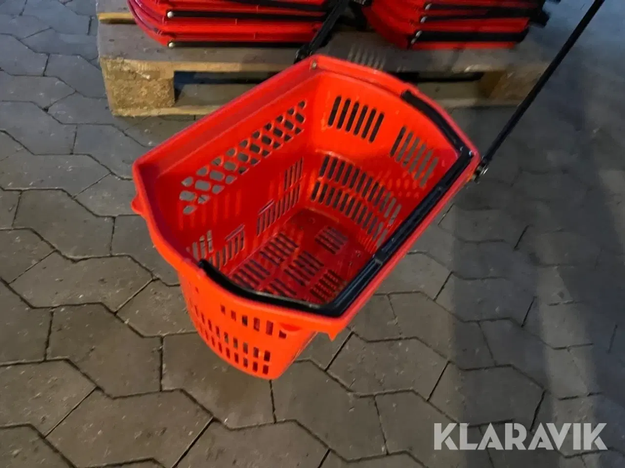 Billede 9 - Indkøbskurve på hjul 1 palle - 116 styk