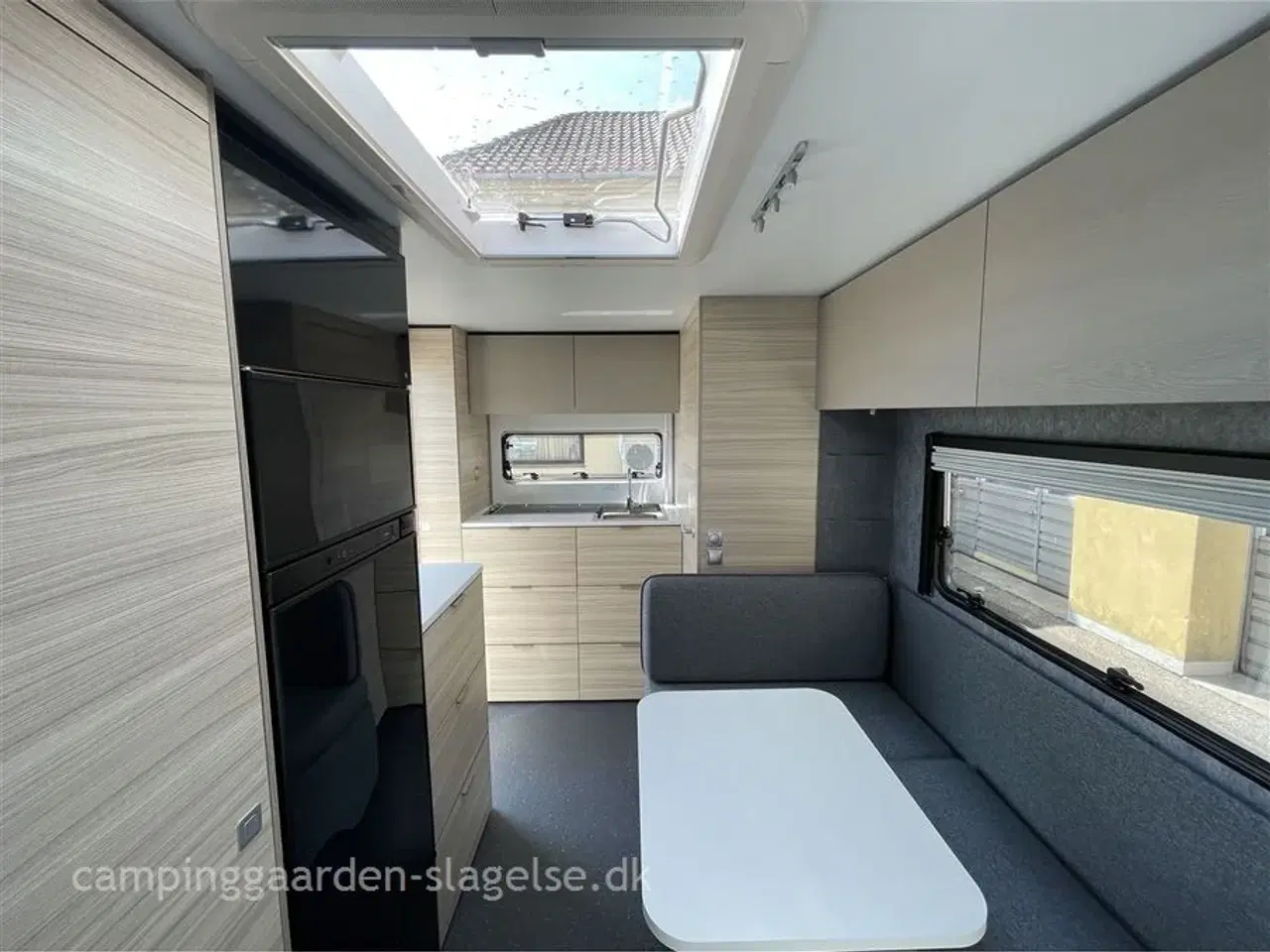Billede 15 - 2025 - Adria Altea 542 PH   Adria Altea 542 PH – Frihed, hygge og queens-bed på hjul!
