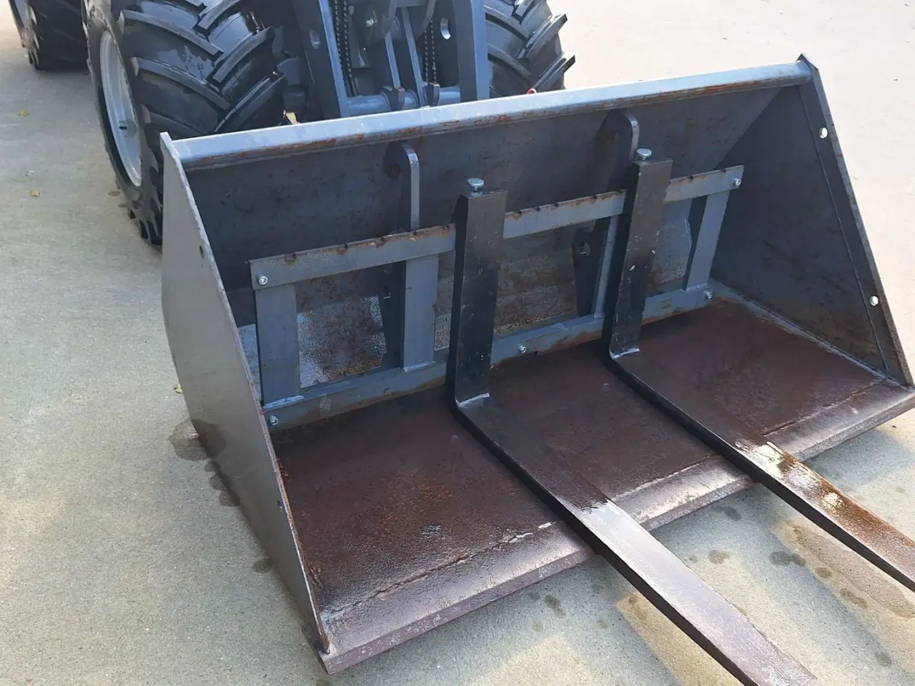Billede 7 - Eurotrac W12