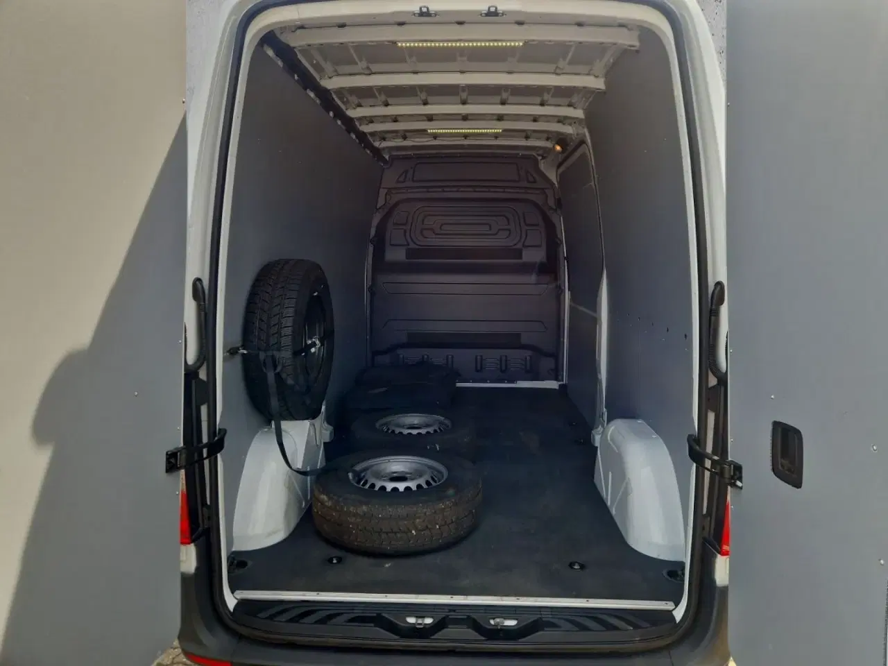 Billede 10 - Mercedes eSprinter 312  A2 Kassevogn 3p