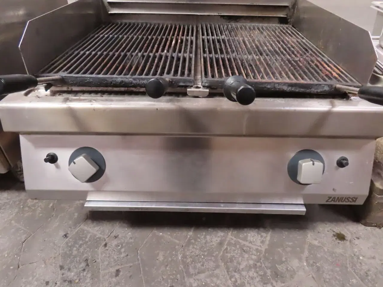 Billede 1 - Grill med 2 zoner - ZANUSSI