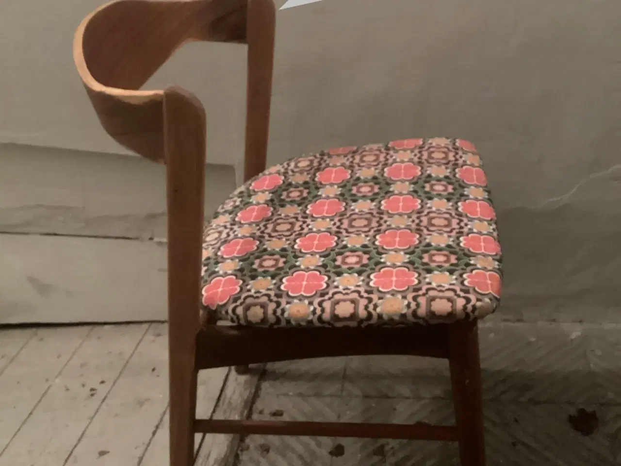 Billede 1 - Teaktræ stol, evt skrivebordsstol