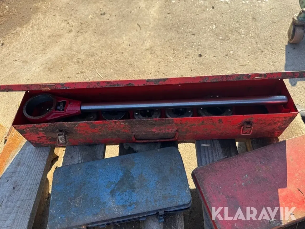 Billede 10 - Landbrugstilbehør og diverse værktøj samlet lot