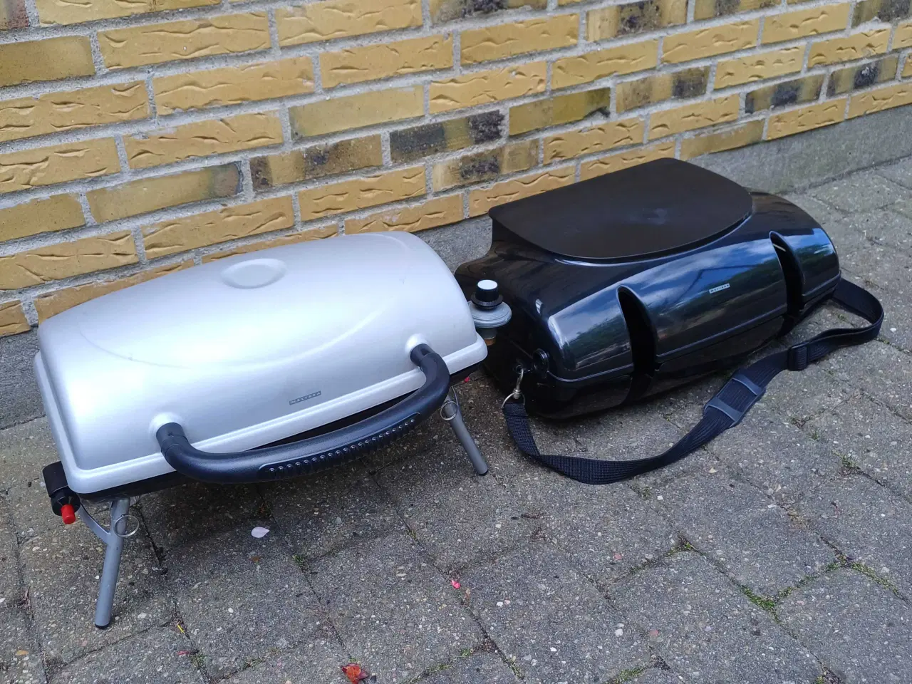 Billede 2 - Lille gasgrill til gasdåser