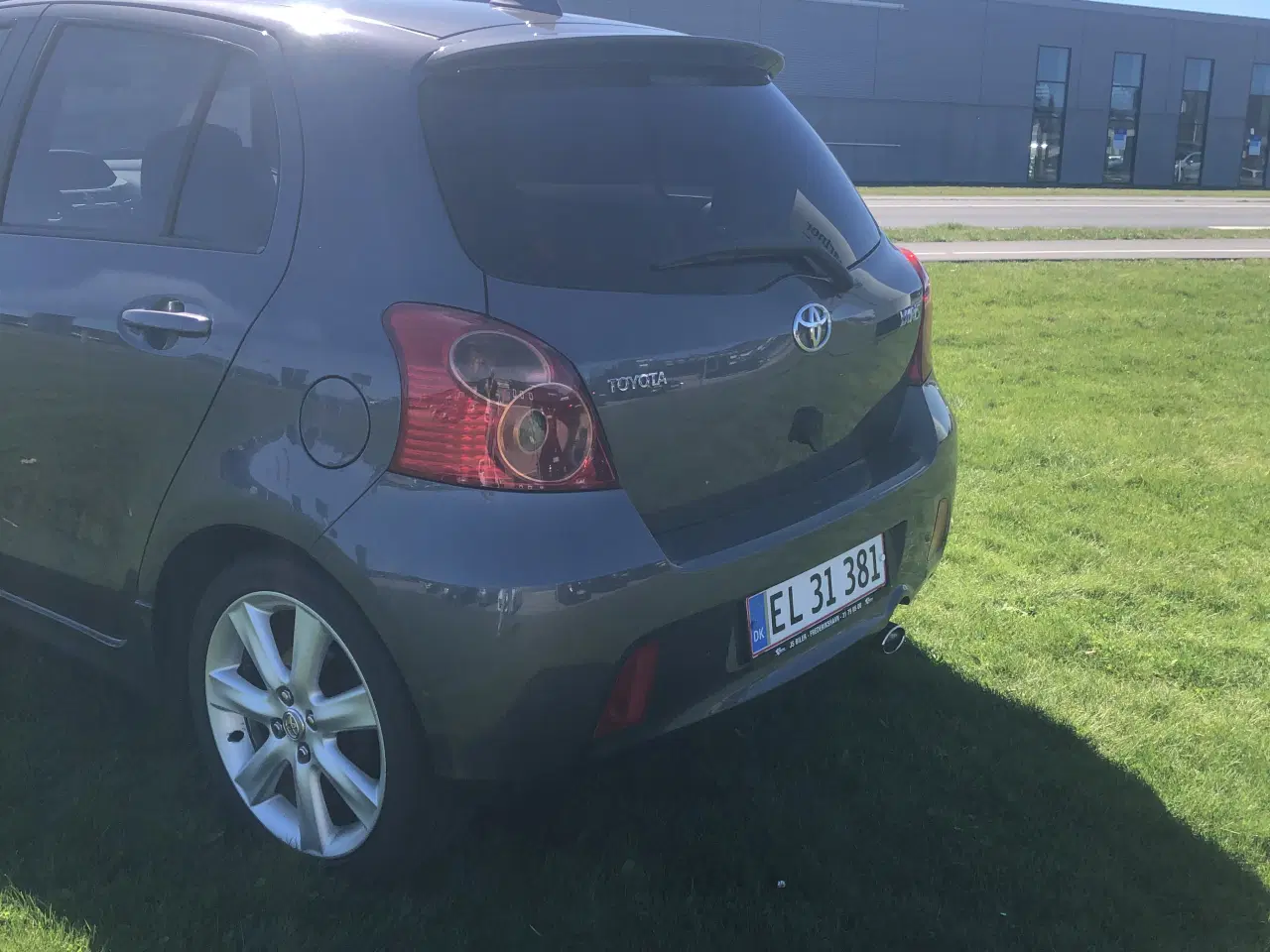 Billede 5 - Yaris T sport 133hk 