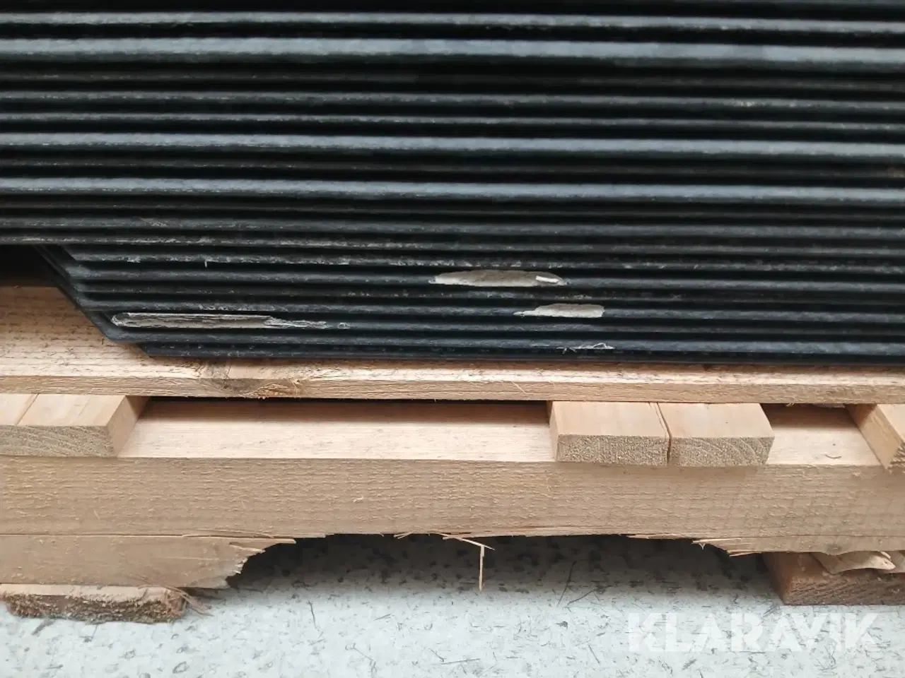 Billede 5 - Tagplader B7 bølgeplade sort Swisspearl/Cembrit B7 Enkelte skadet