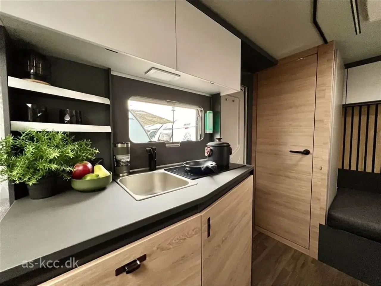 Billede 6 - 2024 - Knaus Yaseo 500 KD   Knaus YASEO E.POWER 500 KD   ALT PÅ EL