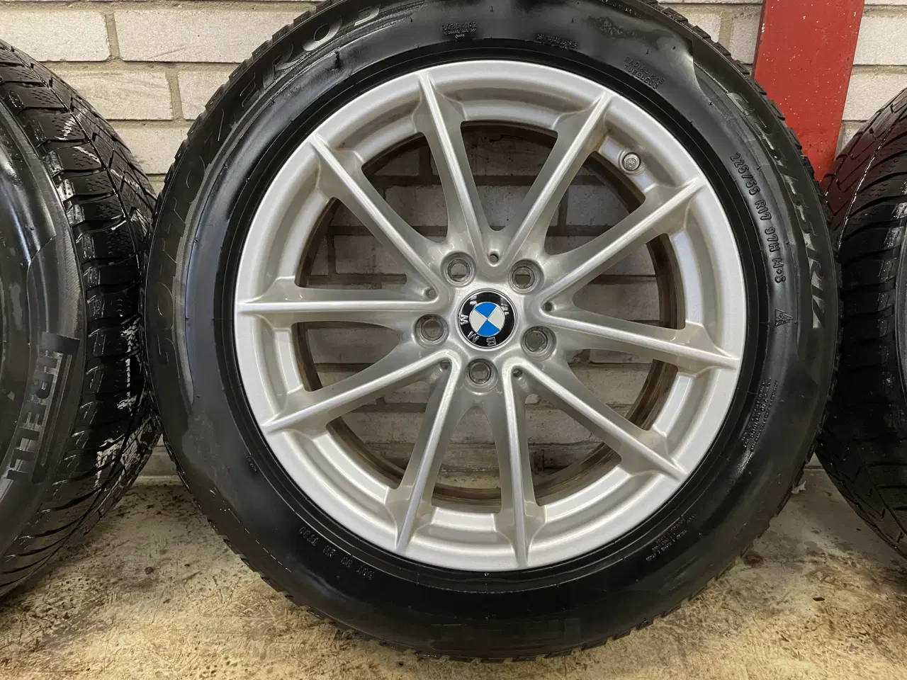 Billede 6 - 17 BMW 530e 225/55r17 Ref.967A vinter