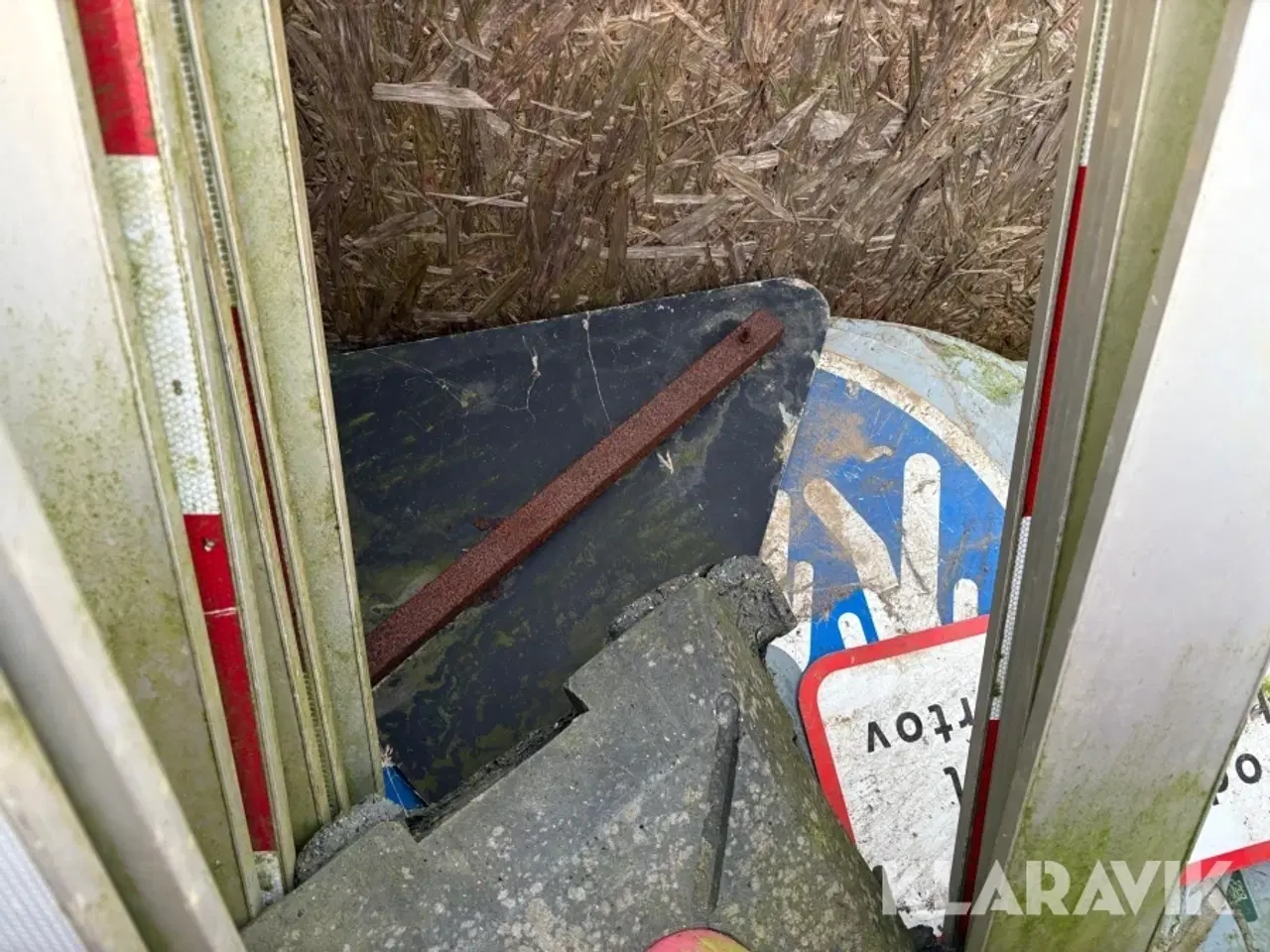 Billede 5 - Diverse skilte og afskærmning