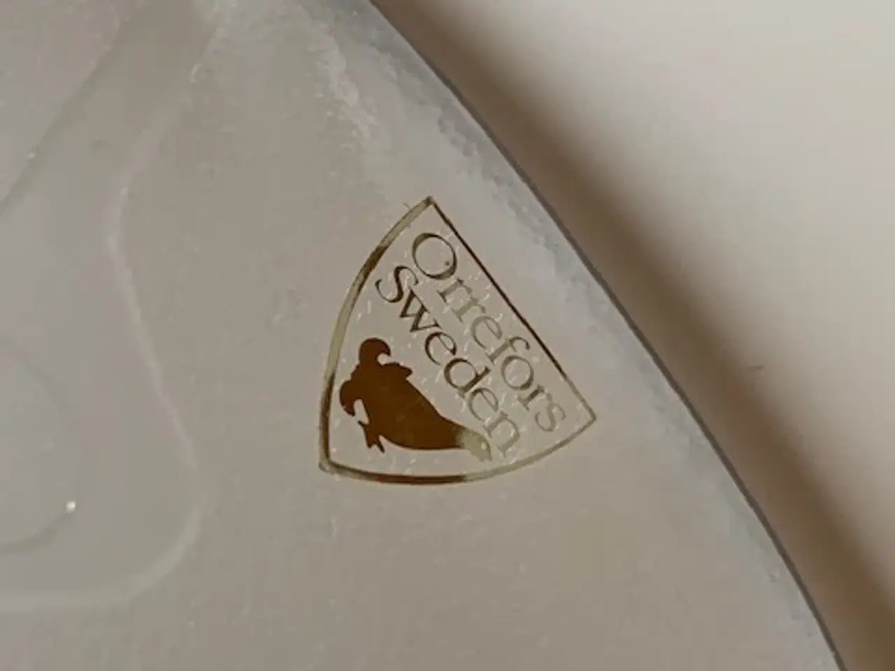 Billede 4 - Fad i glas med glade ansigter, Orrefors Sweden