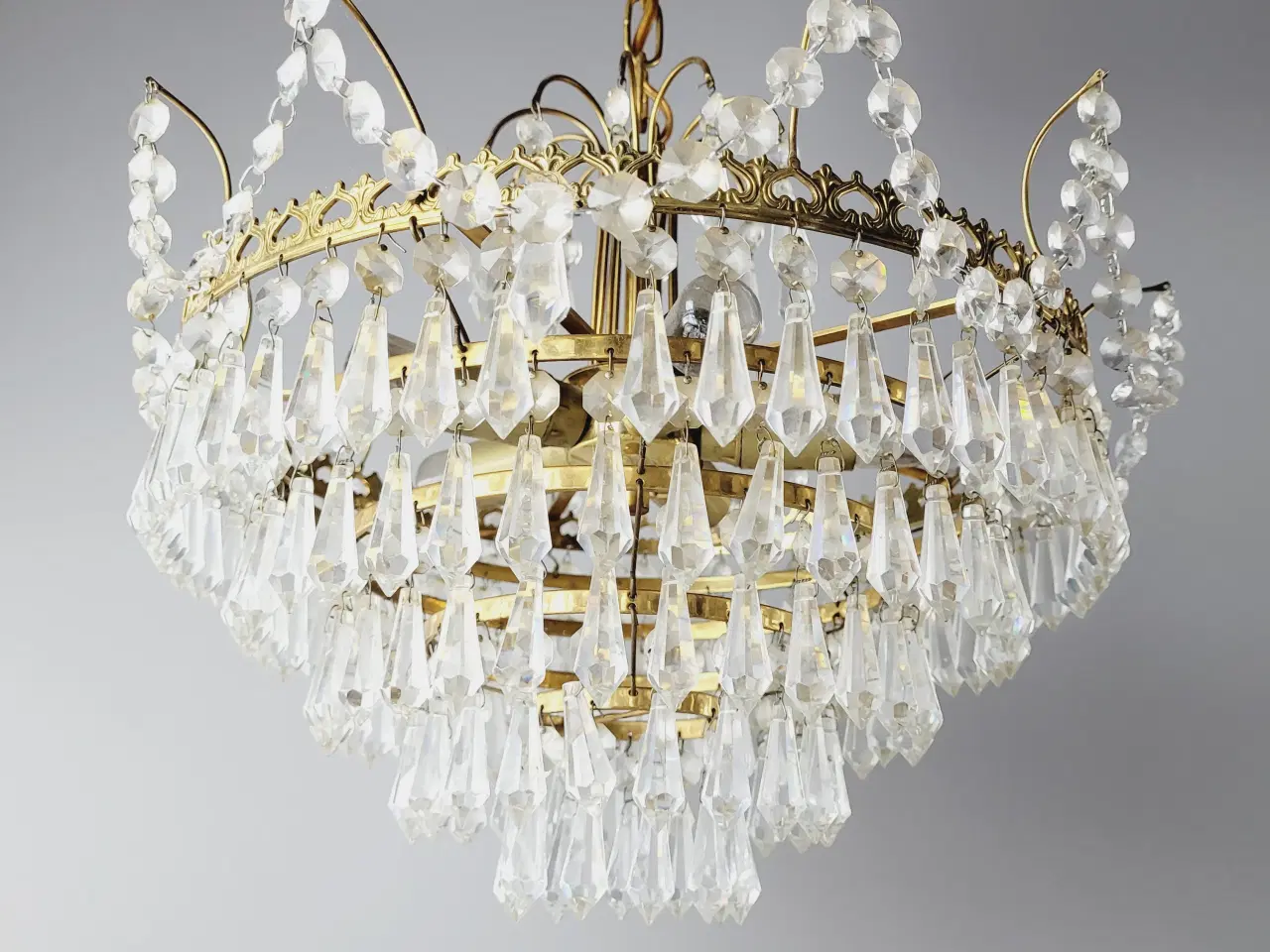 Billede 6 - ⭐️: Smuk Vintage Prismelysekrone i Messing