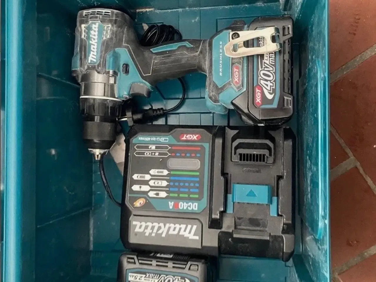 Billede 1 - Makita skruemaskine 40v