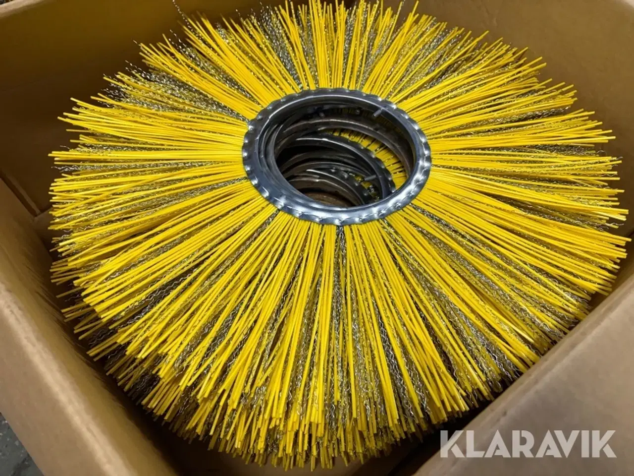 Billede 7 - Børster - hul-diameter 17,5