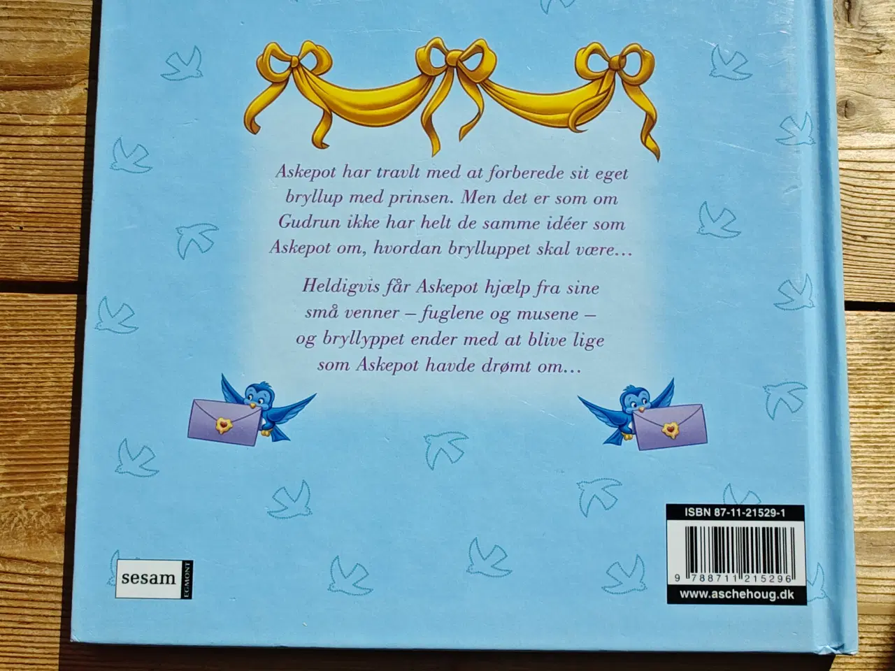 Billede 2 - Disney Princess - Et Kongeligt Bryllup BOG