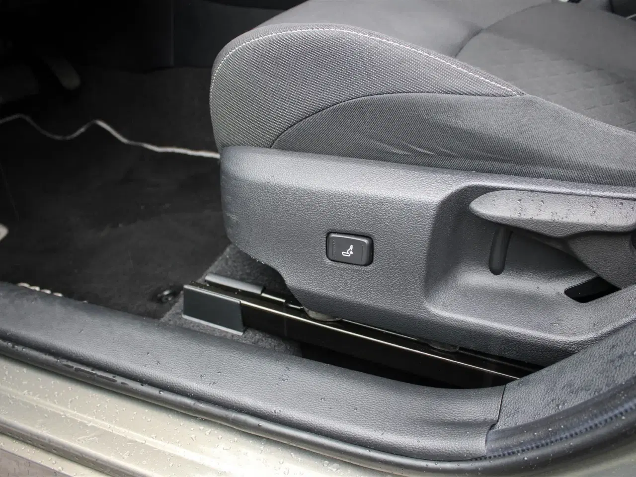 Billede 4 - Toyota Corolla 1,8 Hybrid H3 Premium E-CVT 122HK 5d Trinl. Gear