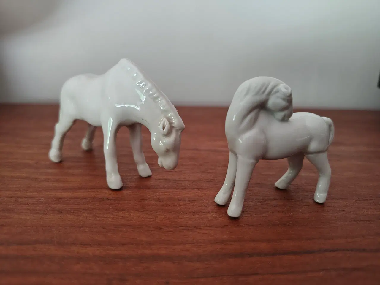 Billede 1 - Små porcelænsheste