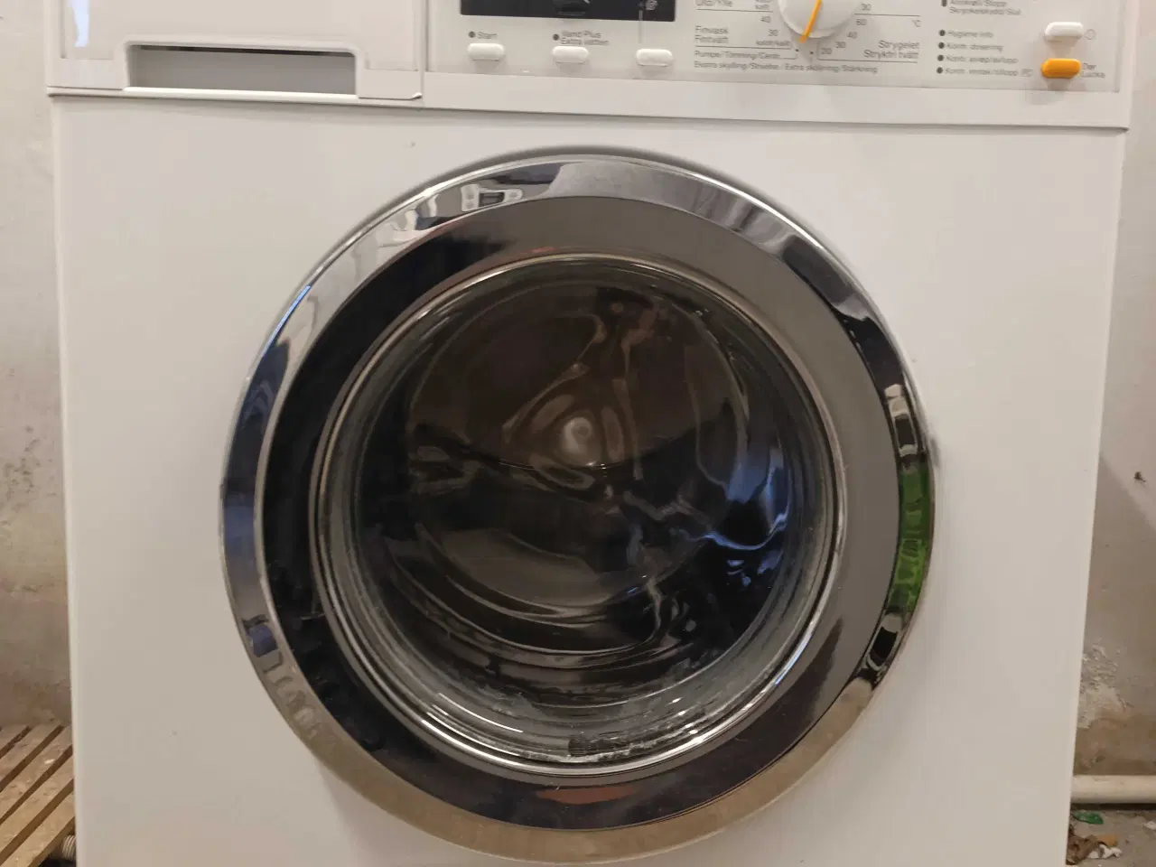 Billede 1 - Miele vaskemaskine – GRATIS