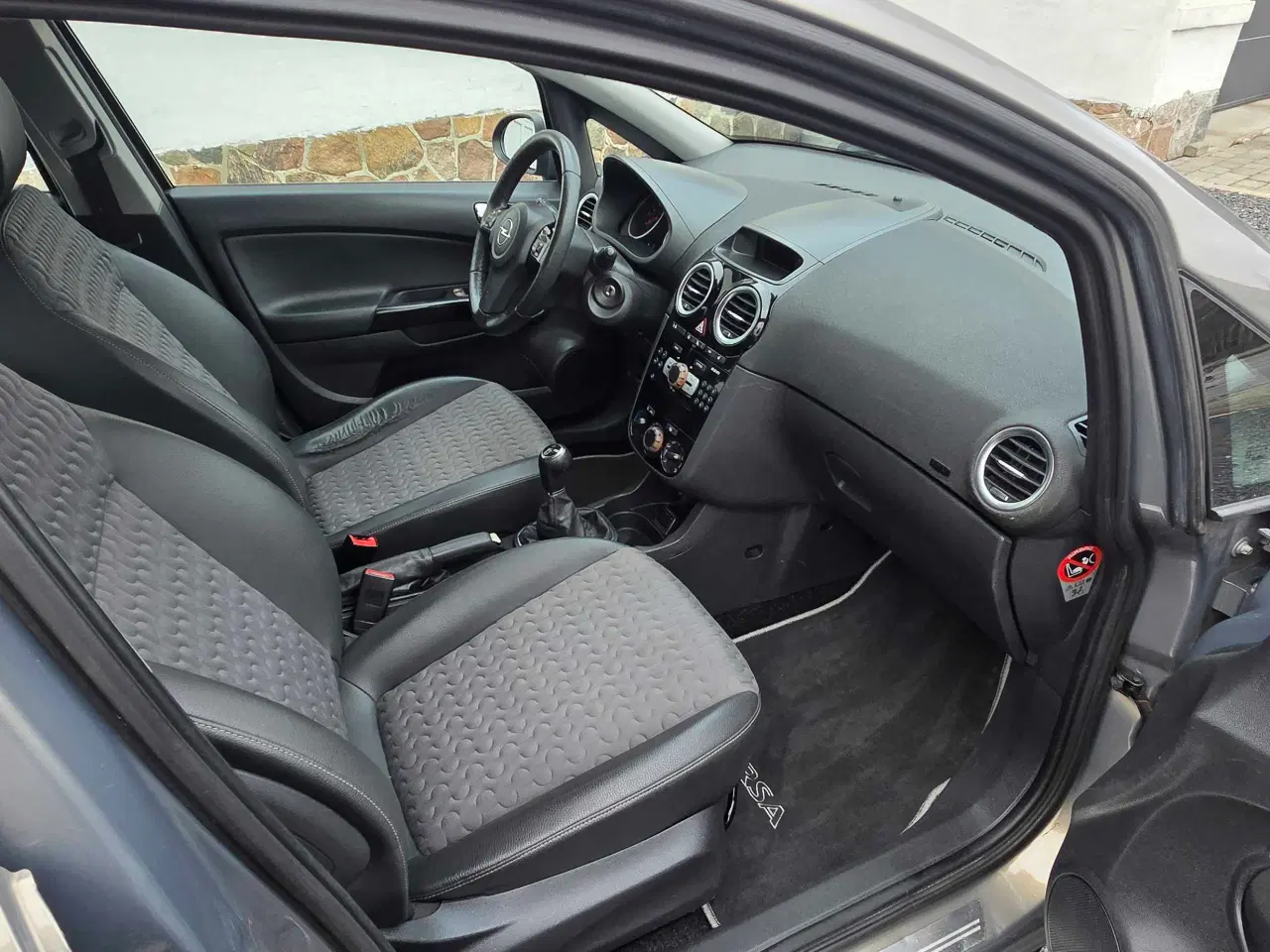 Billede 11 - Opel Corsa 1,2 16v Cosmo.