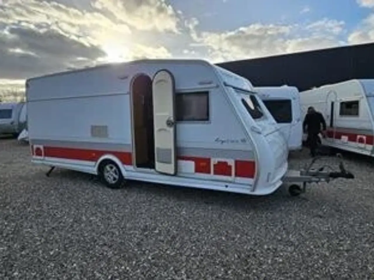 Billede 1 - Kabe ROYAL 520 XL