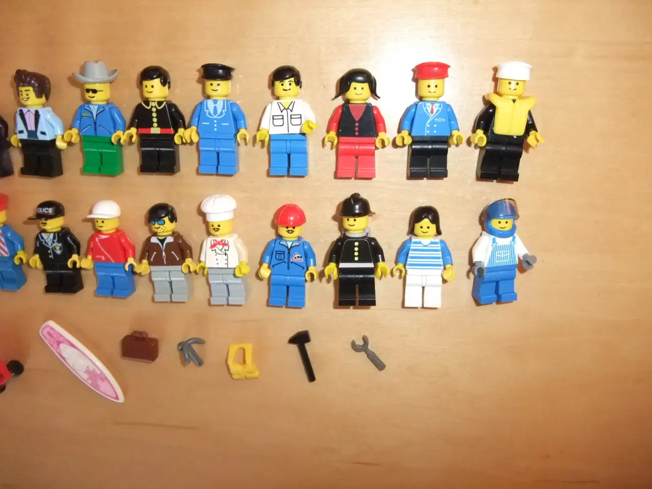 Billede 3 - Lego Town Figurer+Tilbehør