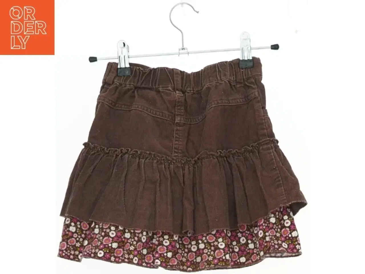 Billede 2 - Brun nederdel med blomsterprint fra H&M (str. 116)