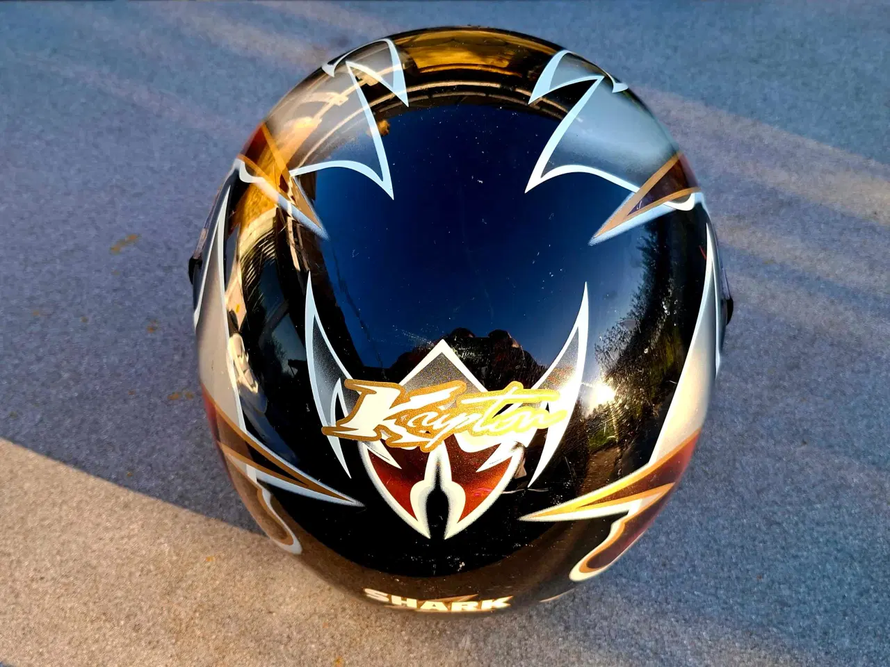 Billede 3 - Shark styrthjelm str 54/xs