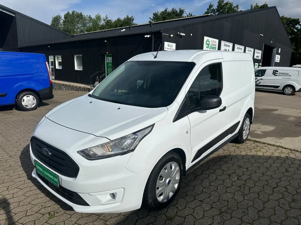 Billede 2 - Ford Transit Connect 1,5 EcoBlue Trend kort