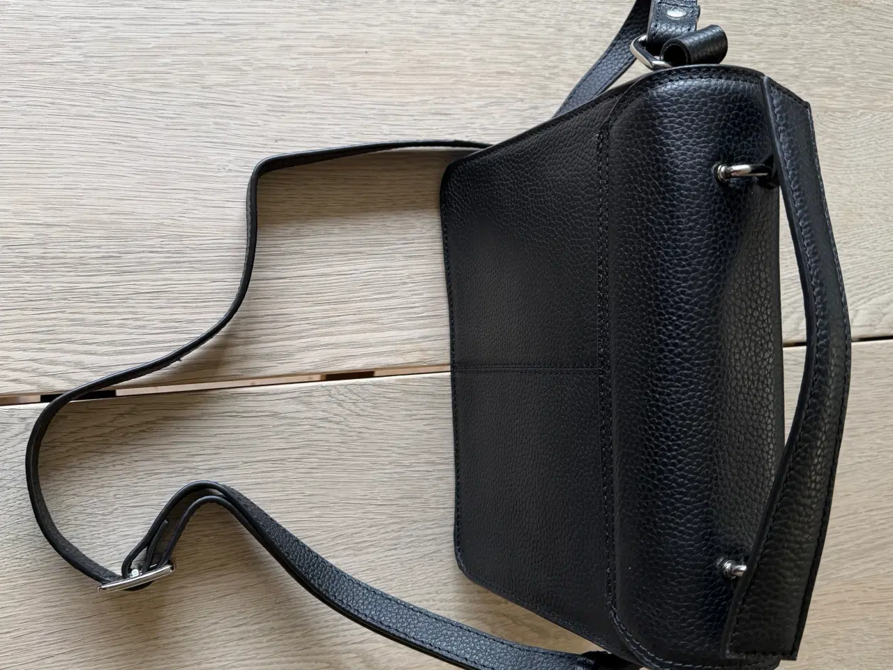 Billede 4 - Skuldertaske fra HERA