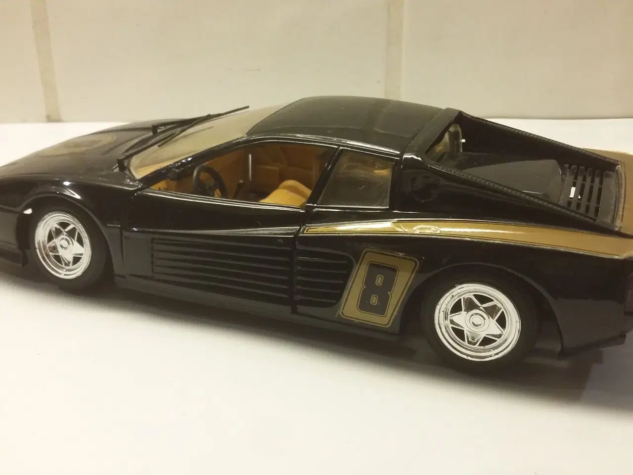 Billede 2 - Ferrari Testarossa Revell Scala 1:24