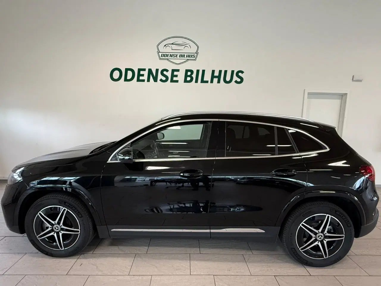 Billede 2 - Mercedes EQA250+  AMG Line