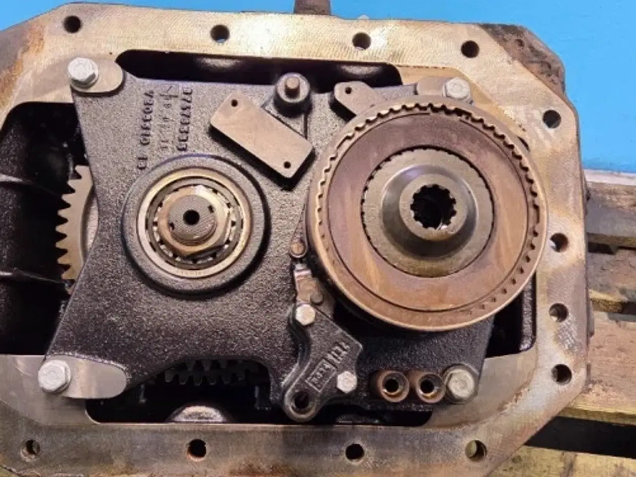 Billede 8 - Case 185  PTO Transmission  47130743