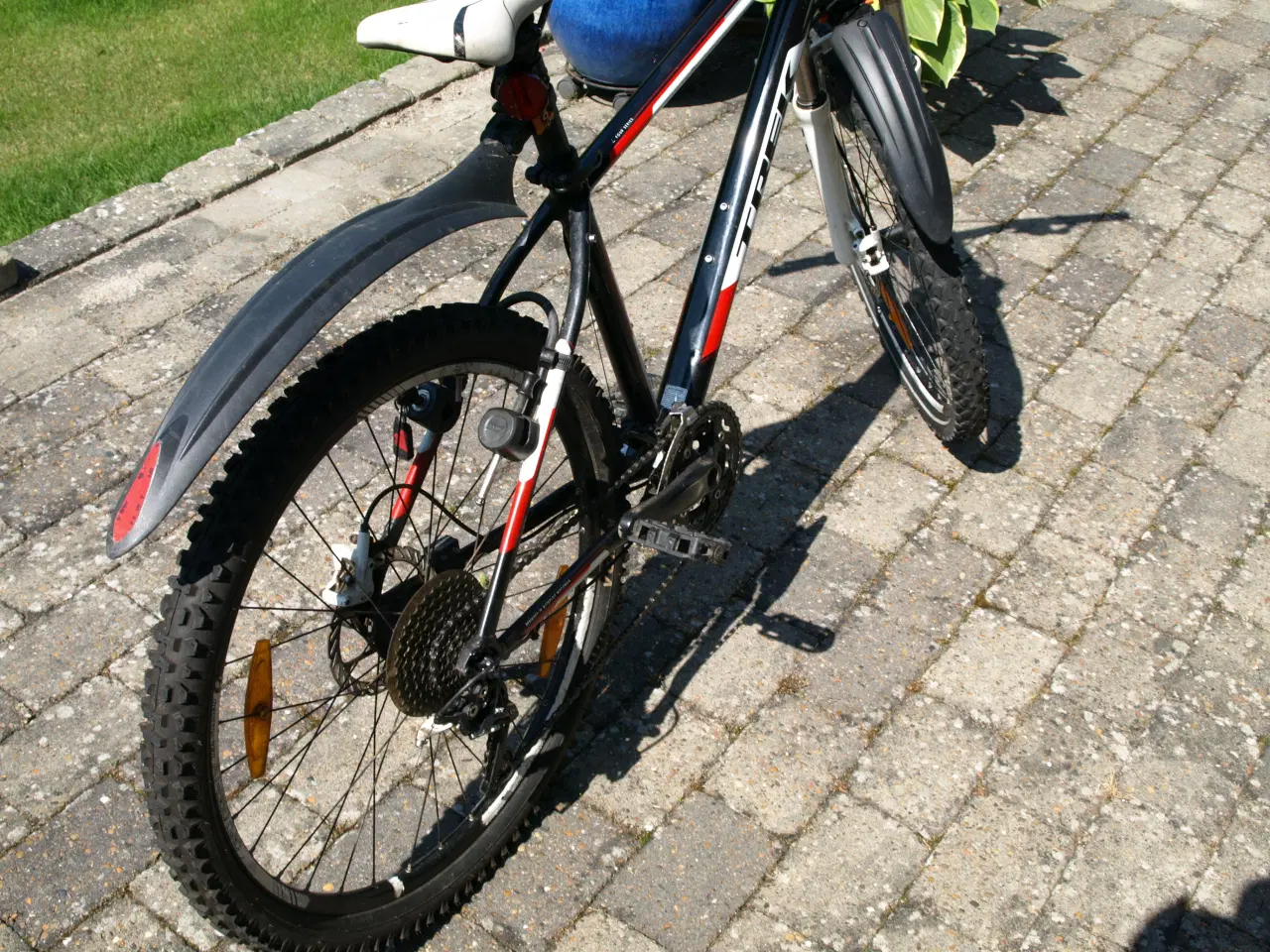 Billede 4 - Sælger min fine Trek 4900 30G