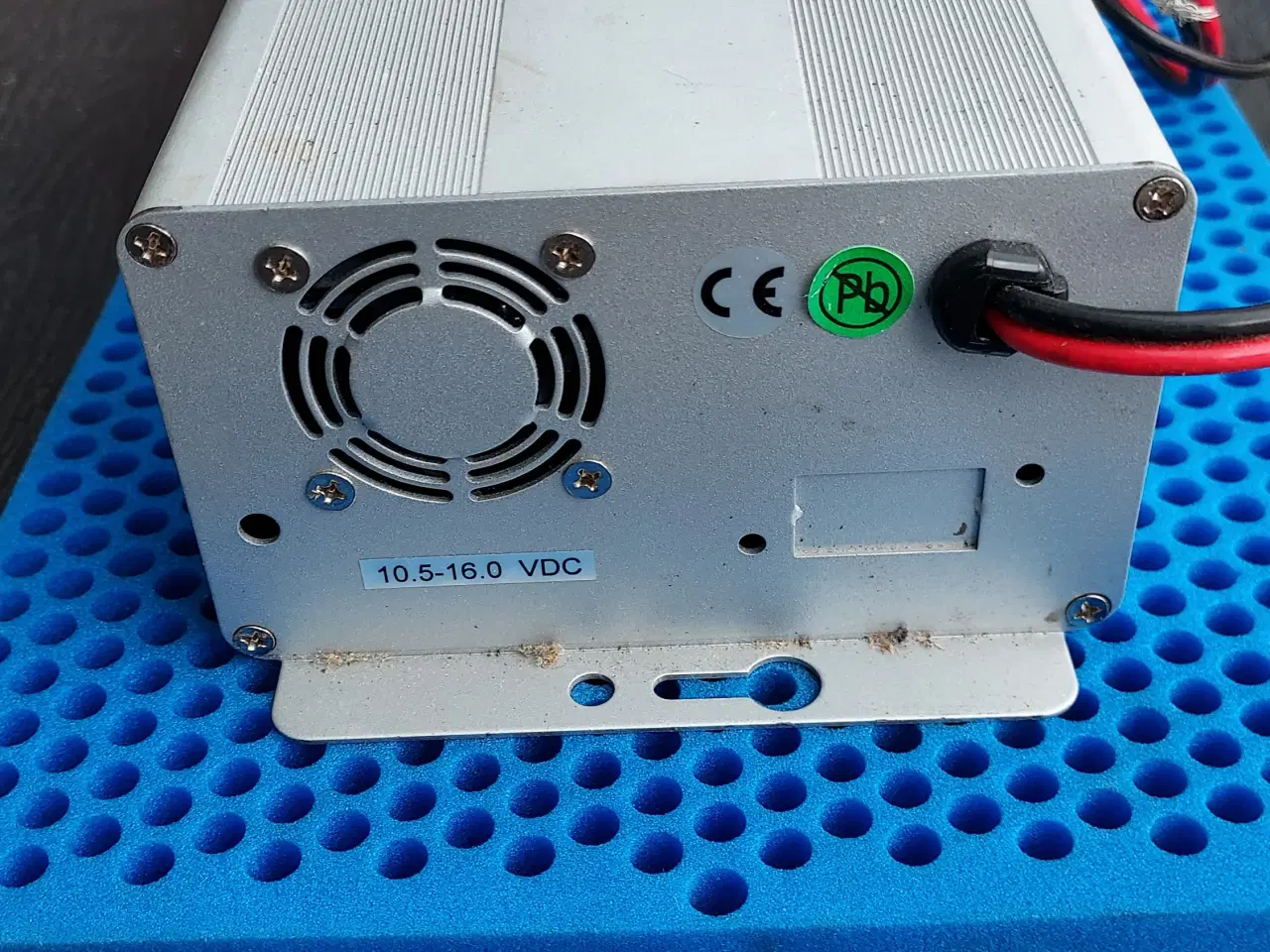 Billede 2 - Inverter 200W  12V/230V 