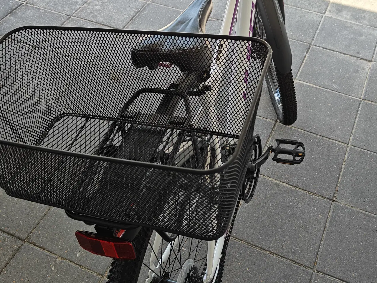 Billede 4 - Pige mountainbike 13"