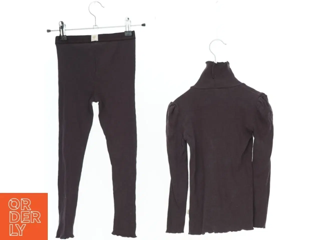 Billede 2 - Sæt med bluse og leggings fra Pomp de Lux (str. 110)