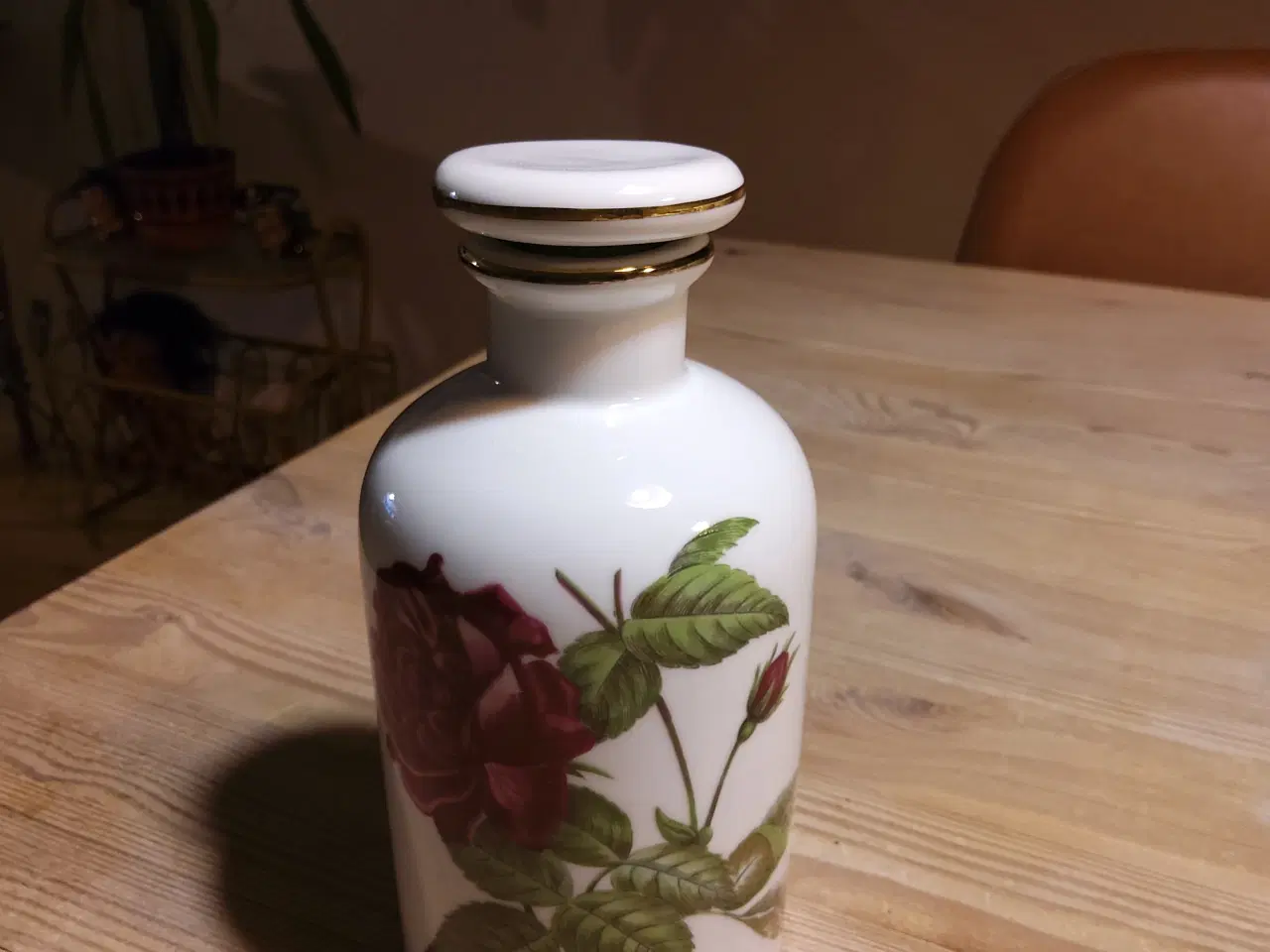 Billede 7 - Porcelæn Parfumeflaske 