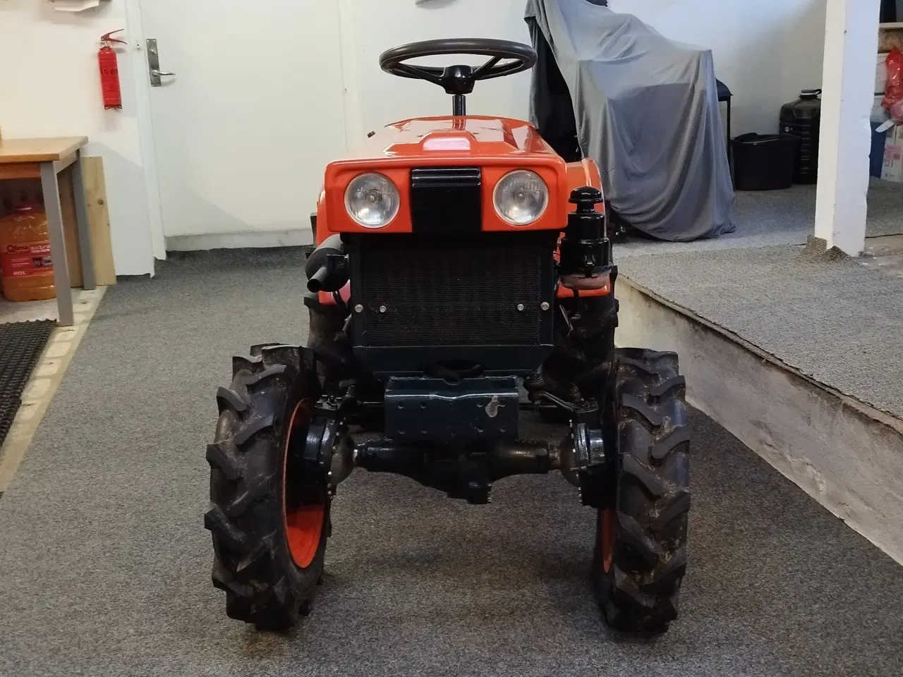 Billede 2 - Kompakt traktor (Kubota b 6000)