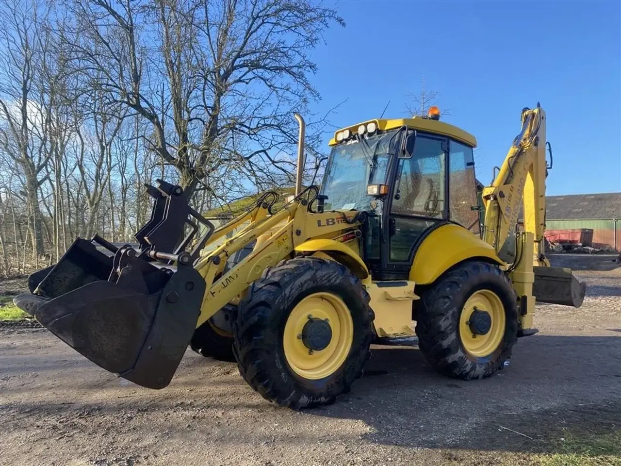 Billede 1 - New Holland LB 115 B Kun 5.100 timer. Kun 1 ejer(plantesavlsbrug på Lolland).