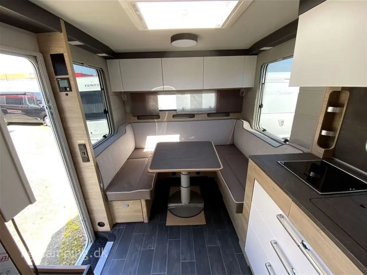 Billede 4 - 2024 - Tabbert Pantiga 550 E   EFTERÅRSTILBUD nu nedsat med kr. 36.290,- | Nordisk indretning med enkeltsenge. Kan opvejes til 2000 KG