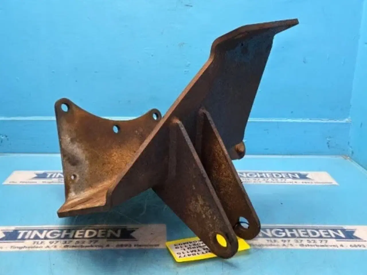 Billede 5 - New Holland TM115 Beslag L. 82021119