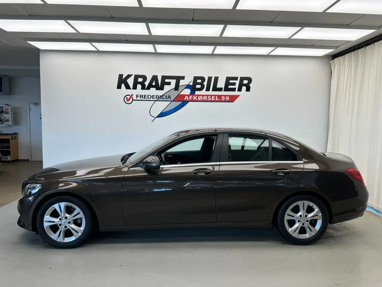 Billede 2 - Mercedes C220 d 2,2 Business aut.